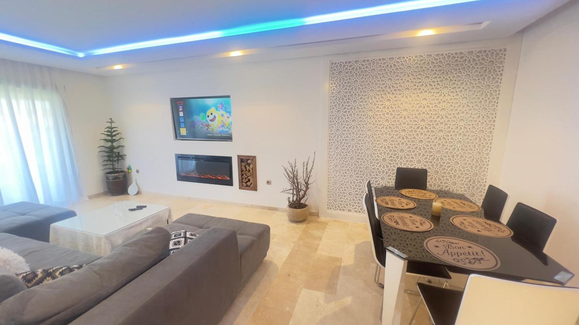 Mini-Villa Situee Dans Une Residence Prestigia A Marrakech, Avec Une Vue Sur La Piscine Et Le Golf Une Securite 24H Sur 24 Et Une Proximite Ideale De L Aeroport 5 Minutes C Est Une Offre Parfaite Pour Des Vacances Marrakesh Exterior photo